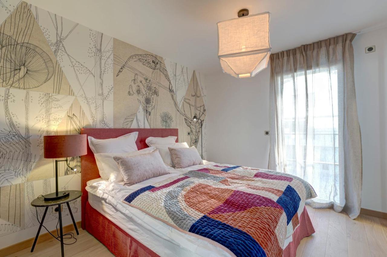 Serenity - 3 bedroom top floor apartment parking&lake view terrace Annecy Buitenkant foto